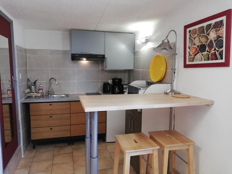 Studio 28M2 Climatise,Wifi, Proche Des Calanques,Plages La Ciotat Exteriör bild